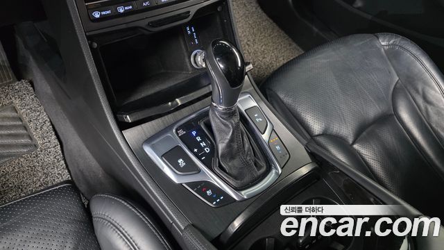 Hyundai Grandeur 2016 — photo 12
