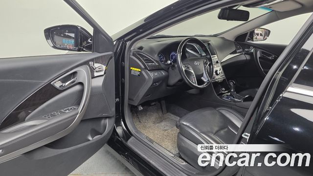 Hyundai Grandeur 2016 — photo 13