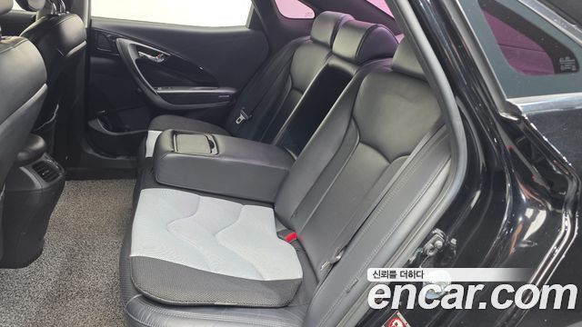 Hyundai Grandeur 2016 — photo 17