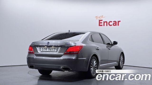 Hyundai Equus 2011 — photo 2