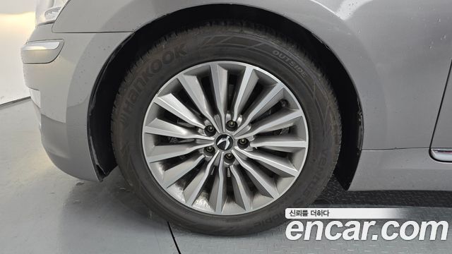 Hyundai Equus 2011 — photo 5