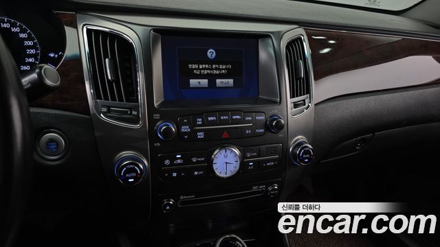 Hyundai Equus 2011 — photo 14