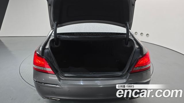 Hyundai Equus 2011 — photo 20