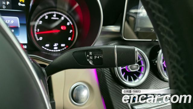 Mercedes-Benz C-Class 2017 — photo 12
