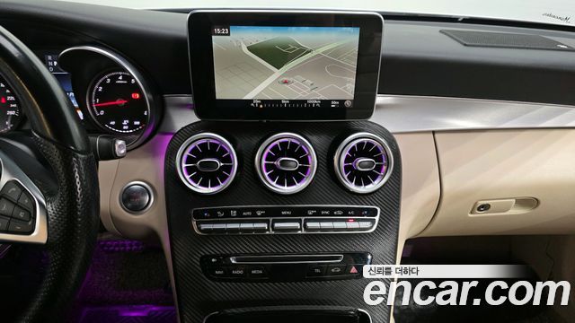 Mercedes-Benz C-Class 2017 — photo 20