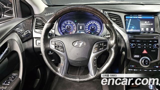 Hyundai Grandeur 2017 — photo 13