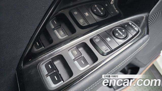 Kia Niro 2017 — photo 12