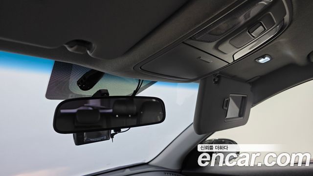 Kia Niro 2017 — photo 15