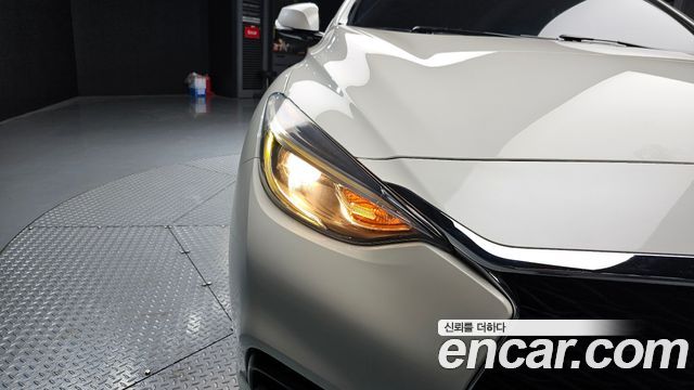 Infiniti Q30 2019 — photo 8