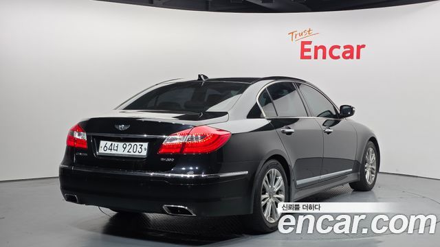 Hyundai Genesis 2012 — photo 2