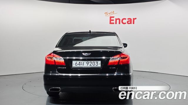 Hyundai Genesis 2012 — photo 4