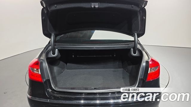 Hyundai Genesis 2012 — photo 20