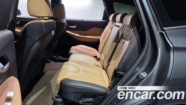 Hyundai Santafe 2021 — photo 11