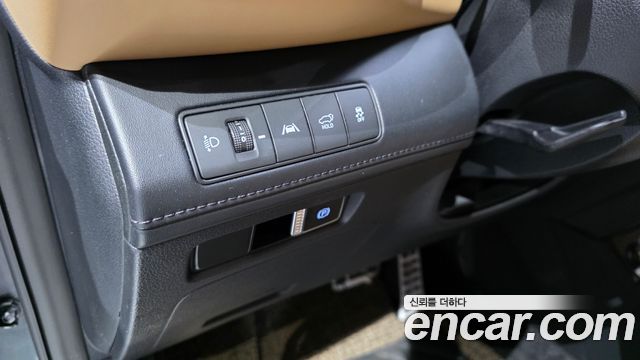 Hyundai Santafe 2021 — photo 12