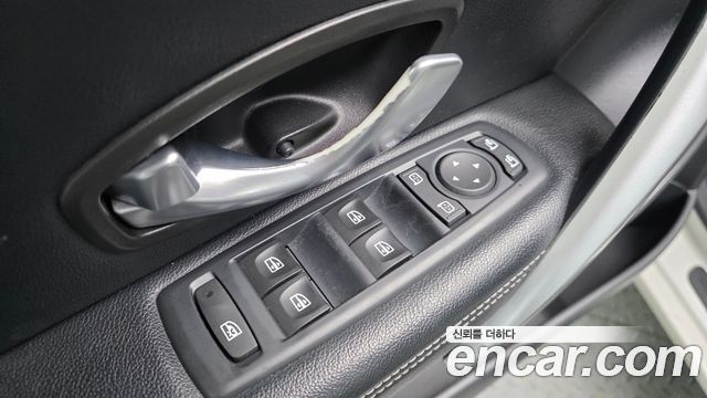 Renault Korea SM3 2011 — photo 12