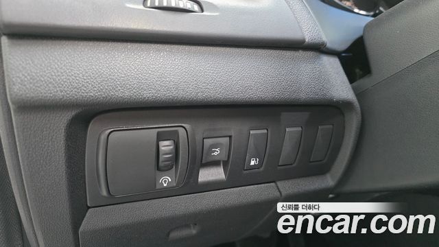 Renault Korea SM3 2011 — photo 13
