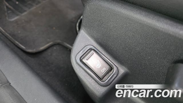 Renault Korea SM3 2011 — photo 16