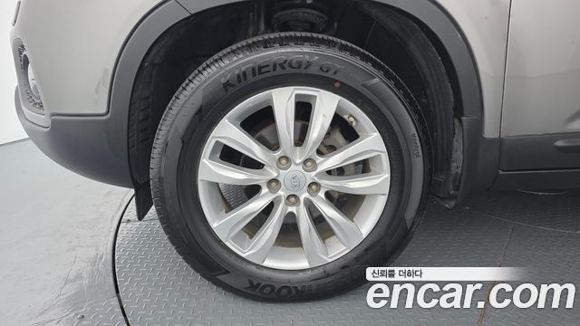 Kia Sorento 2010 — photo 5