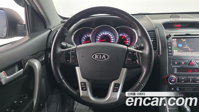Kia Sorento 2010 — photo 14