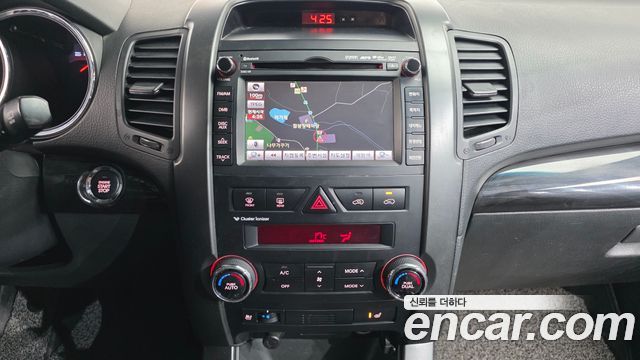 Kia Sorento 2010 — photo 15