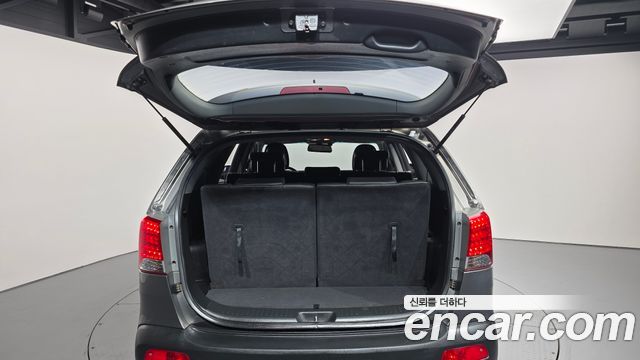 Kia Sorento 2010 — photo 19