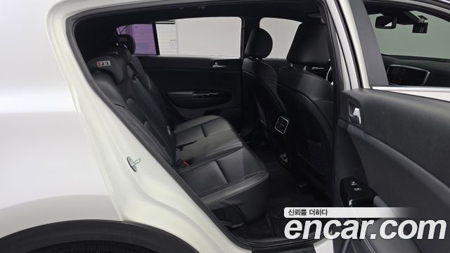 Kia Sportage 2019 — photo 17