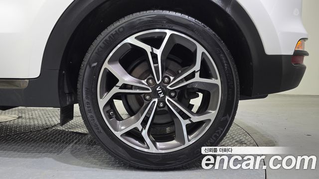 Kia Sportage 2019 — photo 7
