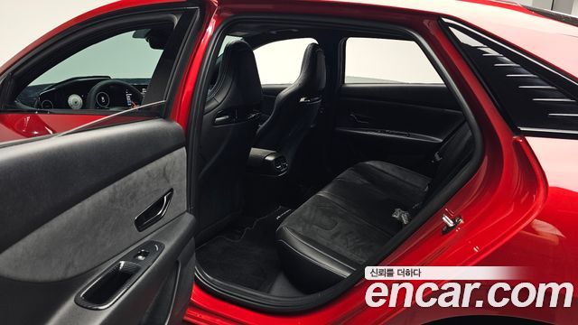 Hyundai AVANTE 2023 — photo 17