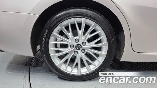 Toyota Camry 2018 — photo 5