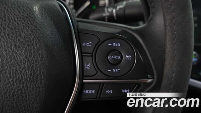 Toyota Camry 2018 — photo 23