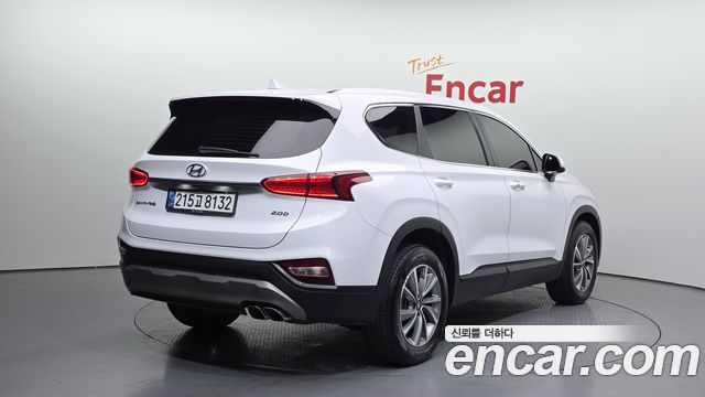Hyundai Santafe 2019 — photo 2