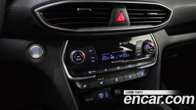 Hyundai Santafe 2019 — photo 11