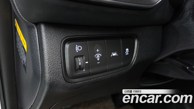 Hyundai Santafe 2019 — photo 17
