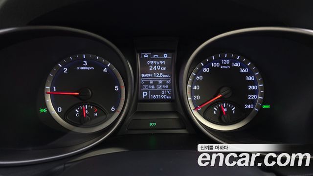 Hyundai Santafe 2015 — photo 11