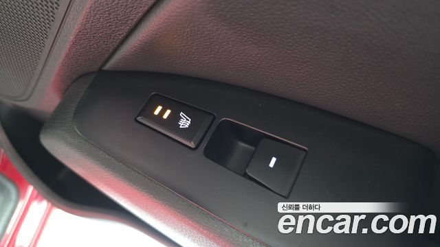 Hyundai AVANTE 2016 — photo 19