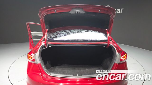 Hyundai AVANTE 2016 — photo 20