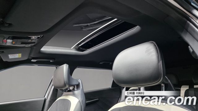 Kia EV6 2022 — photo 24