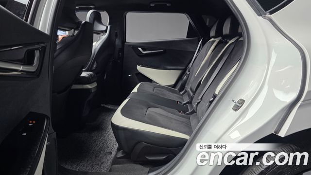 Kia EV6 2022 — photo 16