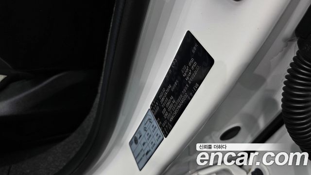 Kia EV6 2022 — photo 35