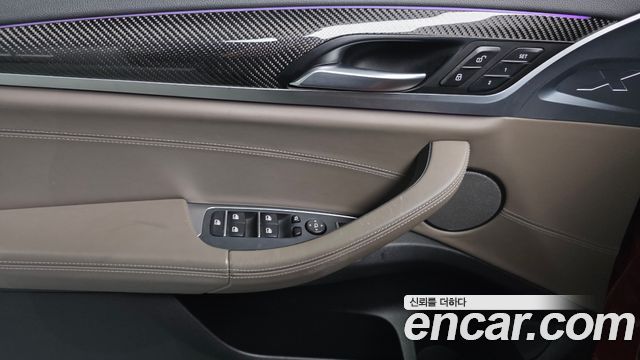 BMW X4M 2020 — photo 14