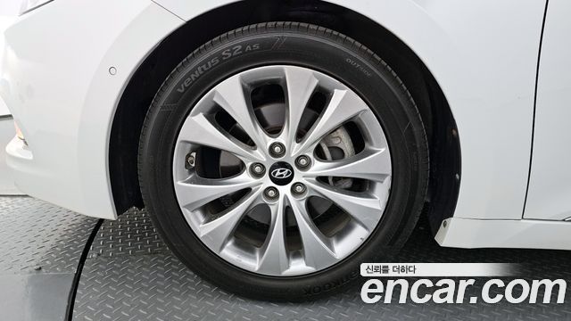 Hyundai Grandeur 2012 — photo 5
