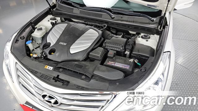 Hyundai Grandeur 2012 — photo 6