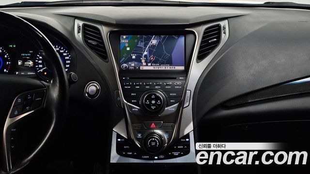Hyundai Grandeur 2012 — photo 16