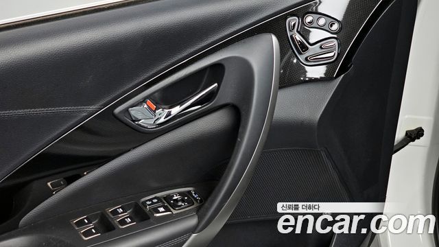 Hyundai Grandeur 2012 — photo 18