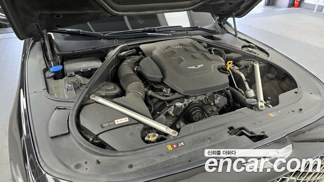 Genesis G90 2019 — photo 6