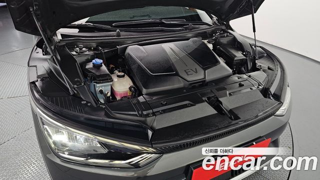 Kia EV6 2022 — photo 6