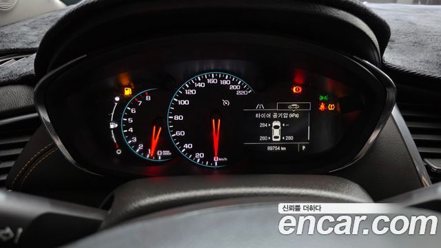 Chevrolet Korea Trax 2017 — photo 11