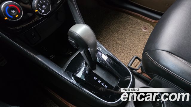 Chevrolet Korea Trax 2017 — photo 12