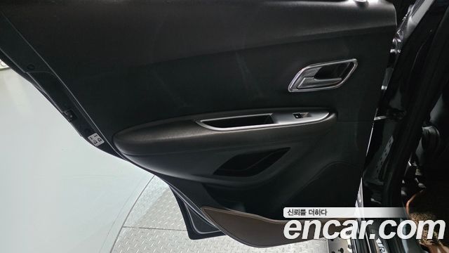 Chevrolet Korea Trax 2017 — photo 15