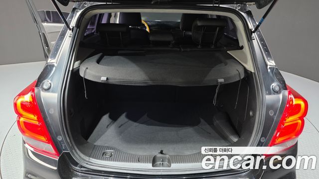 Chevrolet Korea Trax 2017 — photo 33
